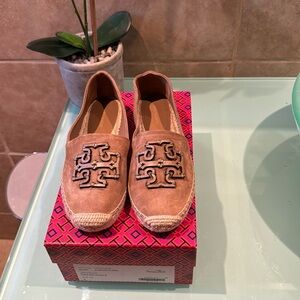 Tory Burch Ines Espadrile!
